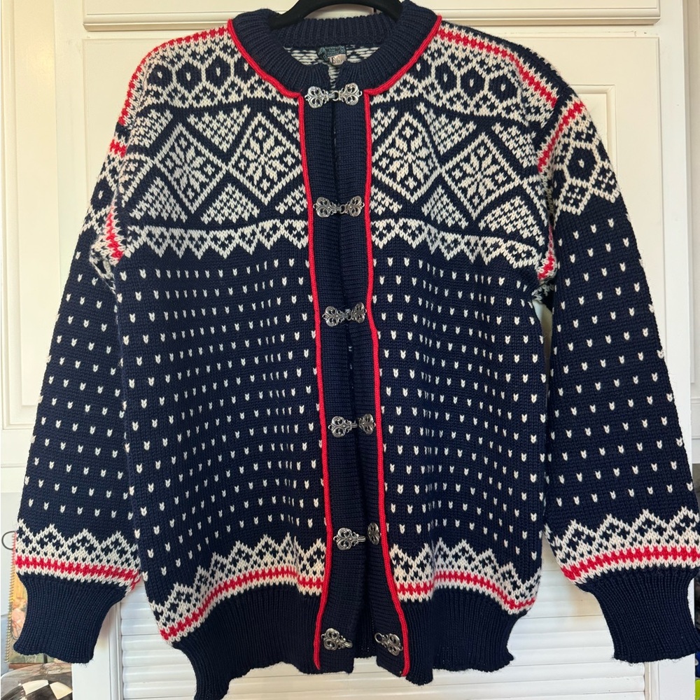 Vintage Women's DALE of NORWAY Norwegian Cardigan Size: 50/Medium